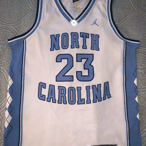 Michael Jordan UNC Basketball Jersey, Medium